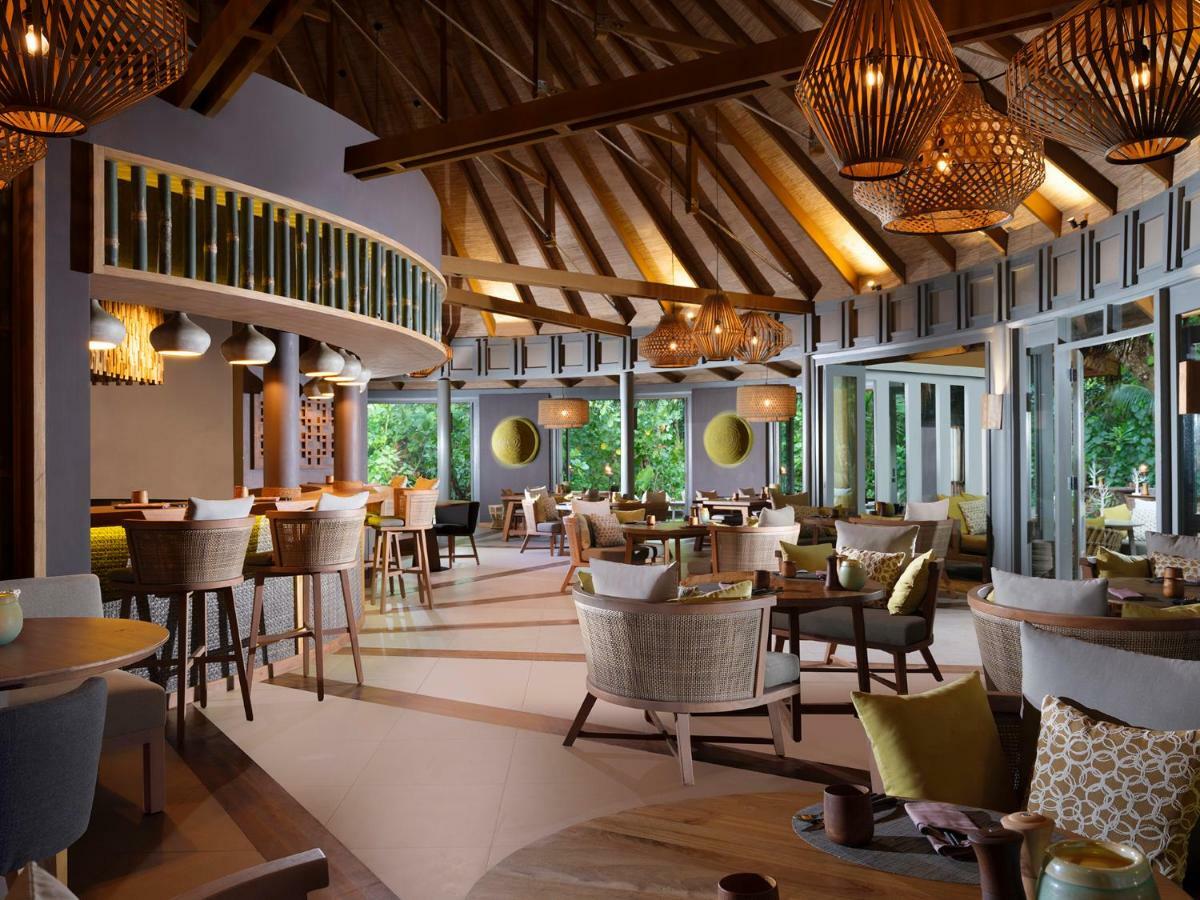 Vakkaru Maldives - 30 Percent Off On Seaplane Transfers For Stays Until 19 Dec 2025 Thulhaadhoo Exterior photo